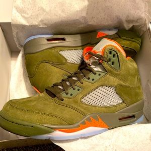Jordan retro 5 olive